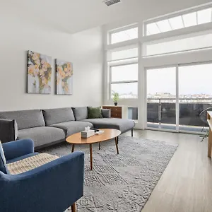  Holiday home On Cloud 9 - Curated Lifestyle Loft - Zuni Lofts United States