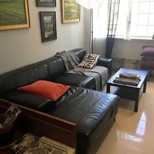 Homestay Brooklyn Artist Delight